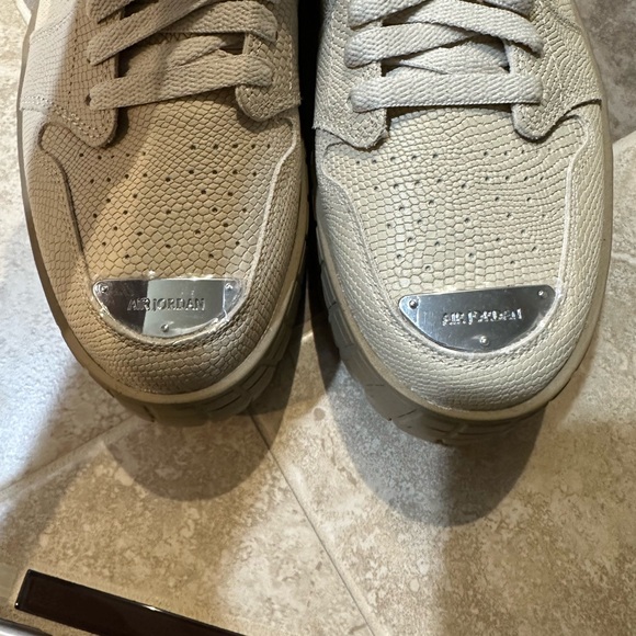 Air Jordan 1 Brooklyn Low - Picture 4 of 6